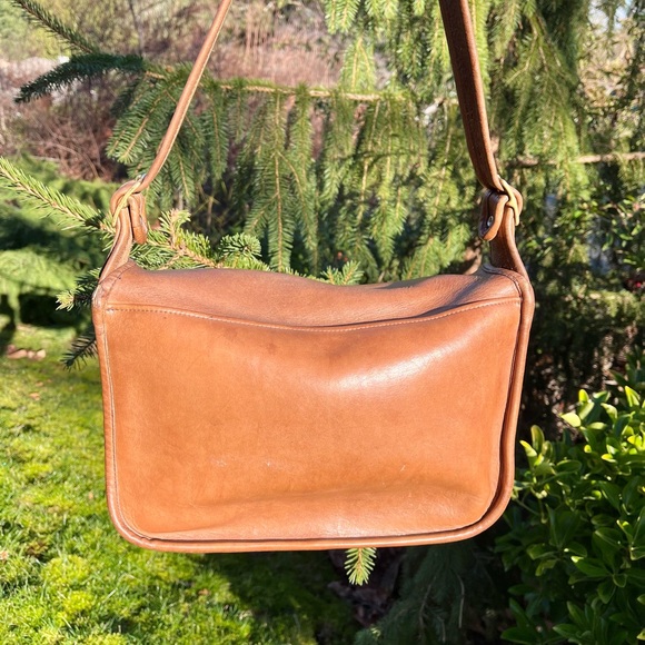 PROJECT Coach OG NYC Rambler - Patina-ed Putty - Style 9735 - READ DESCRIPTION - Picture 4 of 16